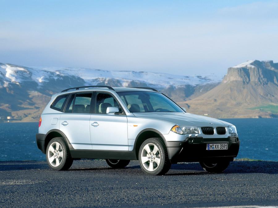  BMW X3 3.0i 2003 года  (фото 8 из 16)